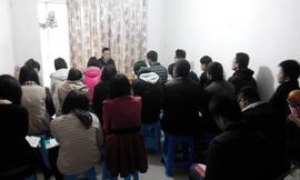 35 信的人必有神迹随着